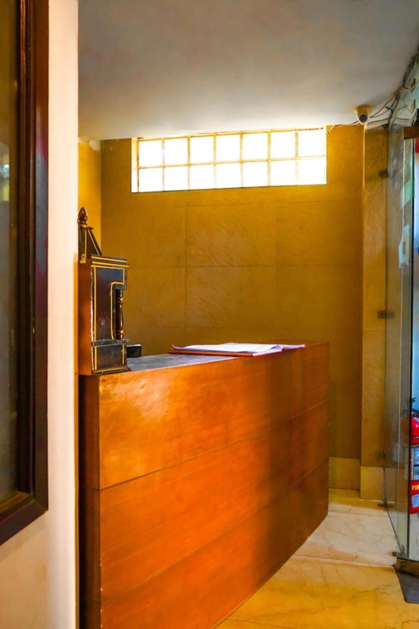 Deluxe Rooms In Jangpura New Delhi Luaran gambar